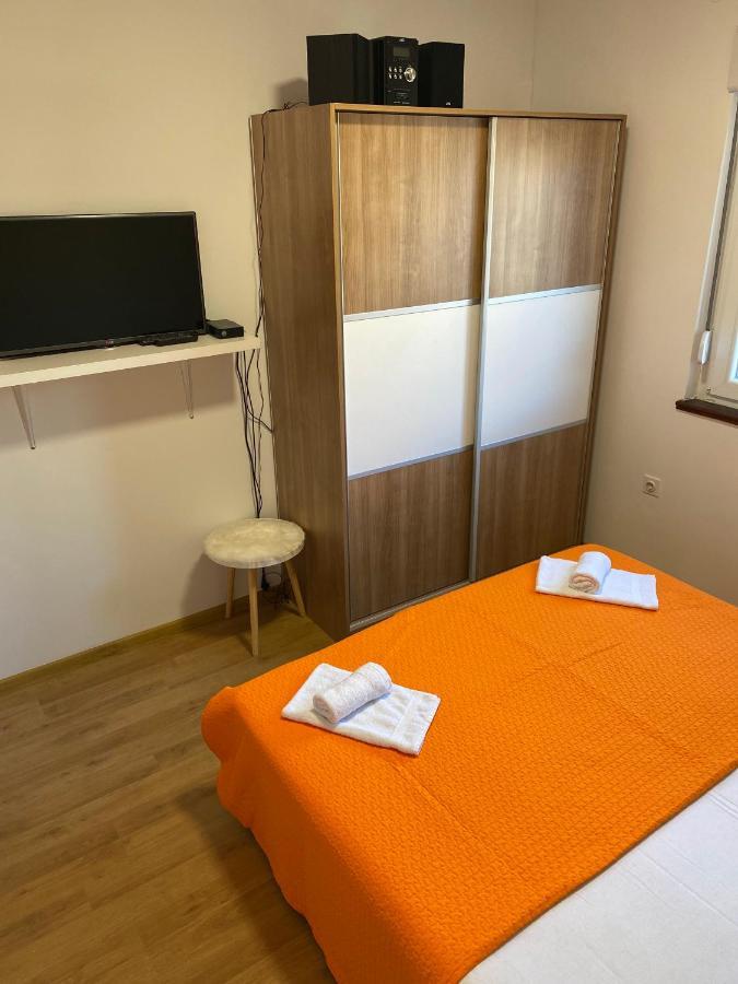 Villa Marie With Pool, Two Bedrooms For 4+2Kids Cavoglave Екстериор снимка