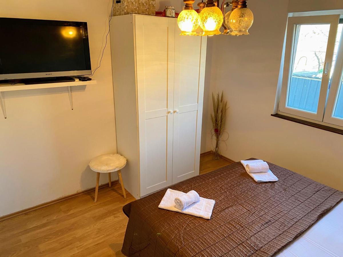 Villa Marie With Pool, Two Bedrooms For 4+2Kids Cavoglave Екстериор снимка