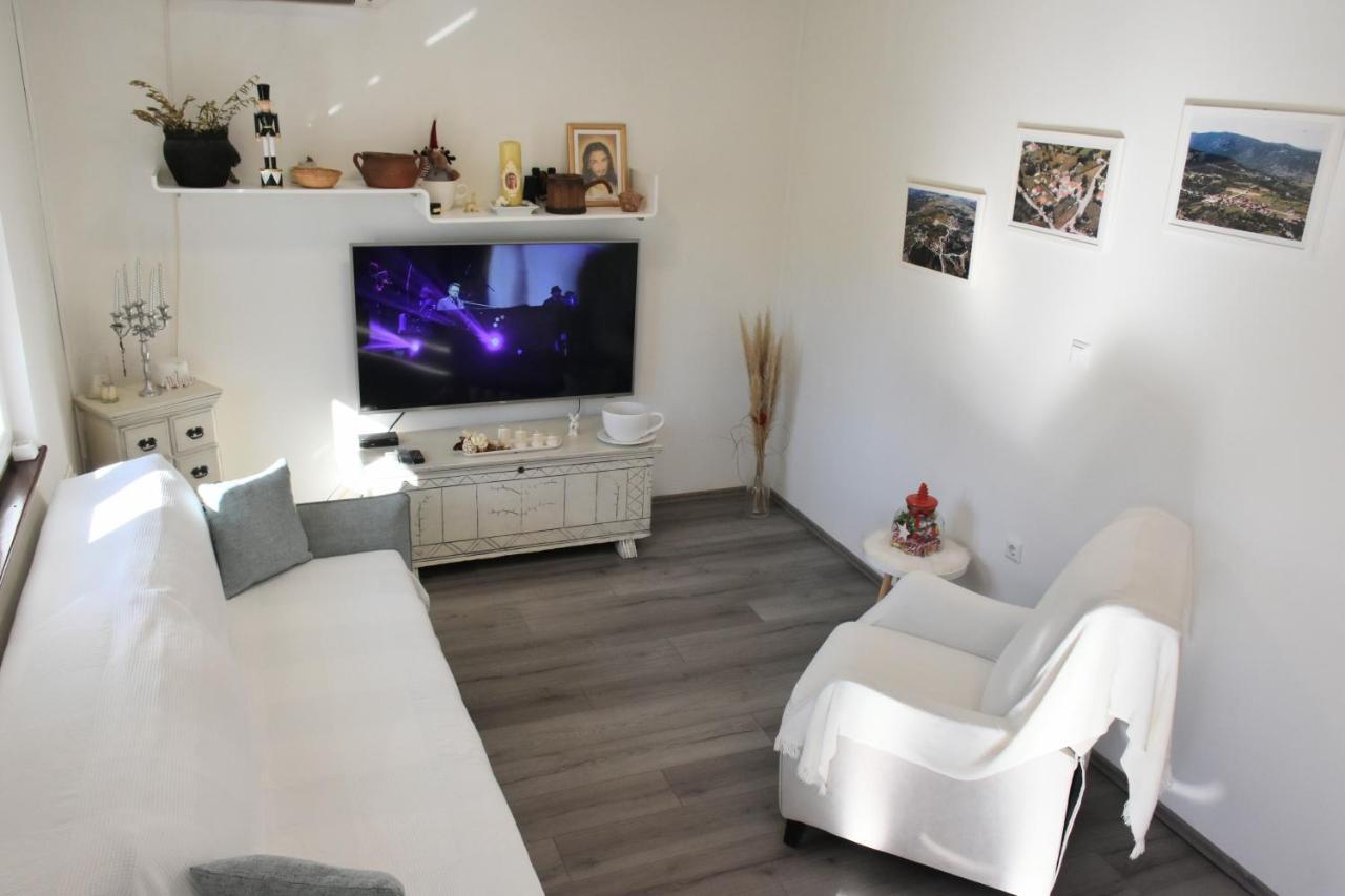 Villa Marie With Pool, Two Bedrooms For 4+2Kids Cavoglave Екстериор снимка